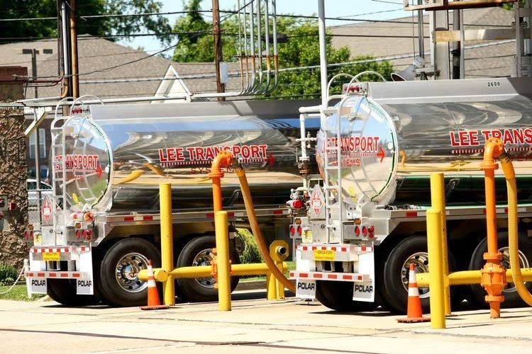 Lee Transport simultaneous fuel delivery operations