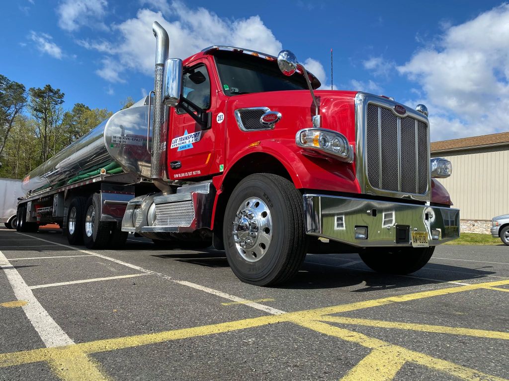 Lee Transport Systems Peterbilt tanker truck